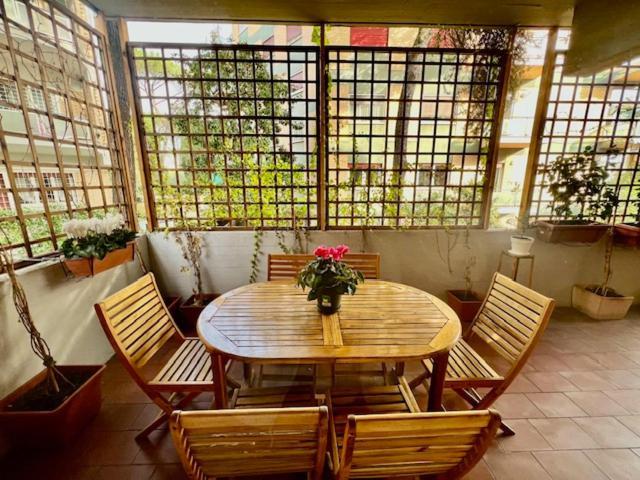 La Casa Delle Camelie Apartment Rome Exterior photo