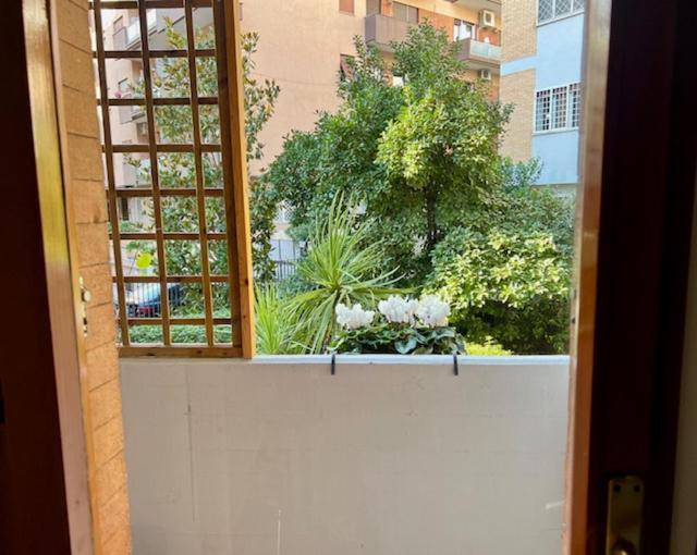 La Casa Delle Camelie Apartment Rome Exterior photo